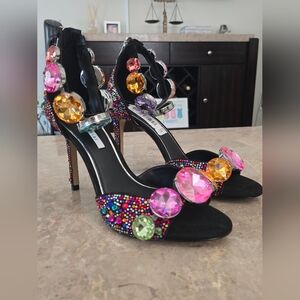 Gianni Bini Oaklynn Suede Rainbow Rhinestone Jeweled Ankle Sandals.  Size 8